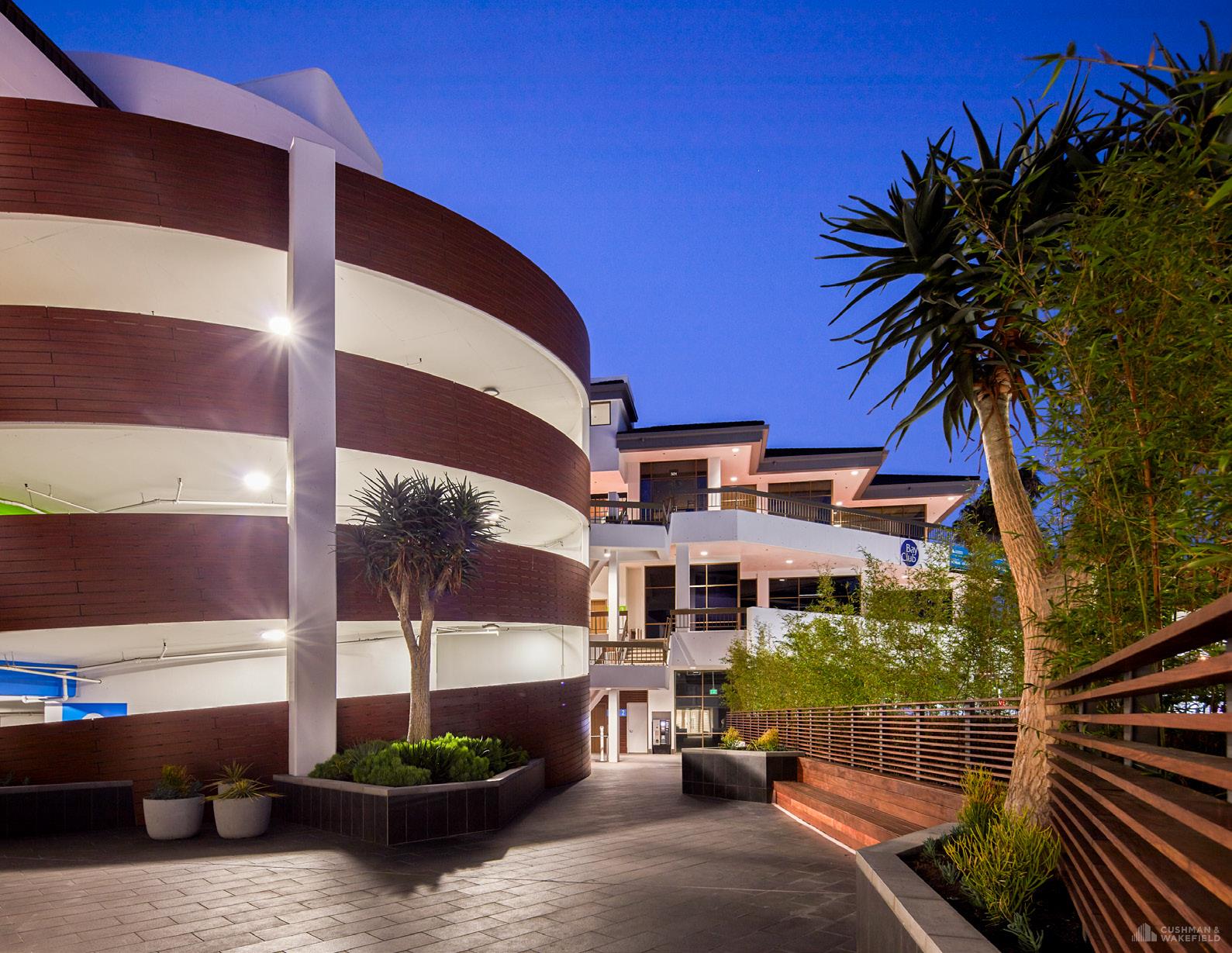 Pacific Palisades - Office