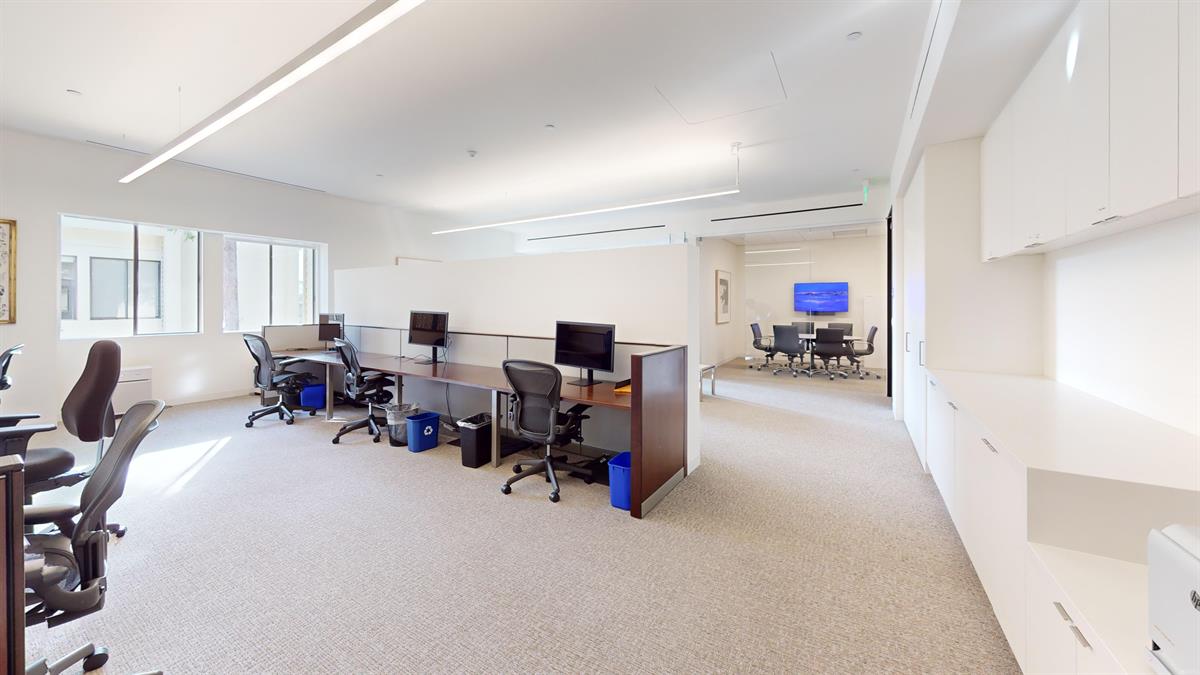 Larkspur - Office