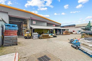 1/1908 Sandgate Road