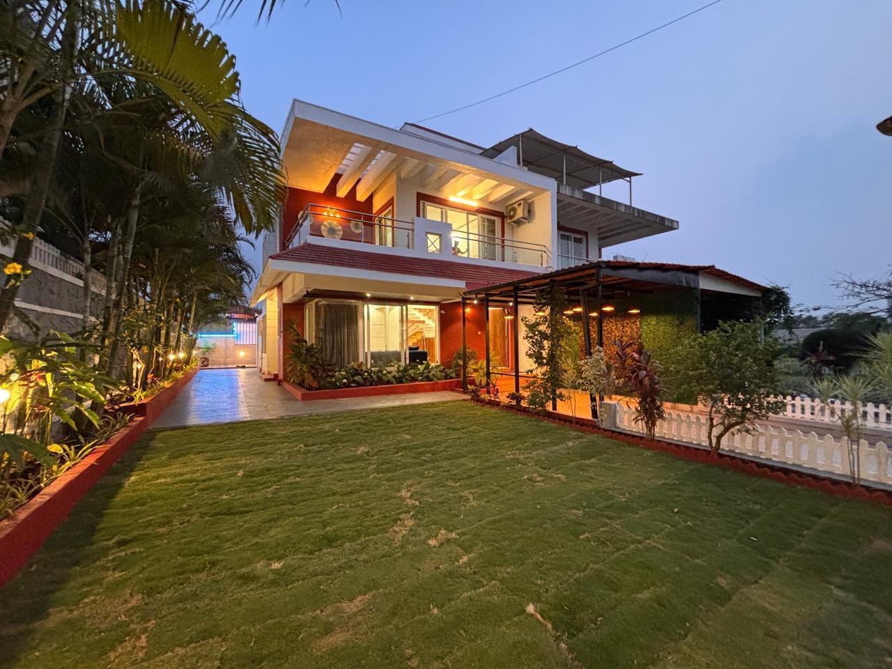 12 Oaks Lonavala