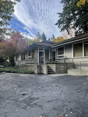 Issaquah - Office