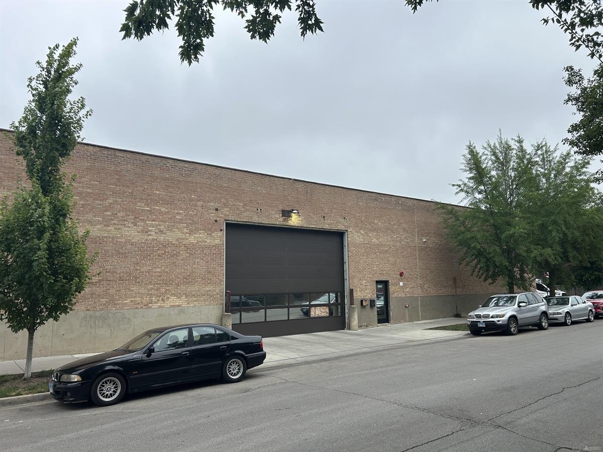Chicago - Warehouse/Distribution