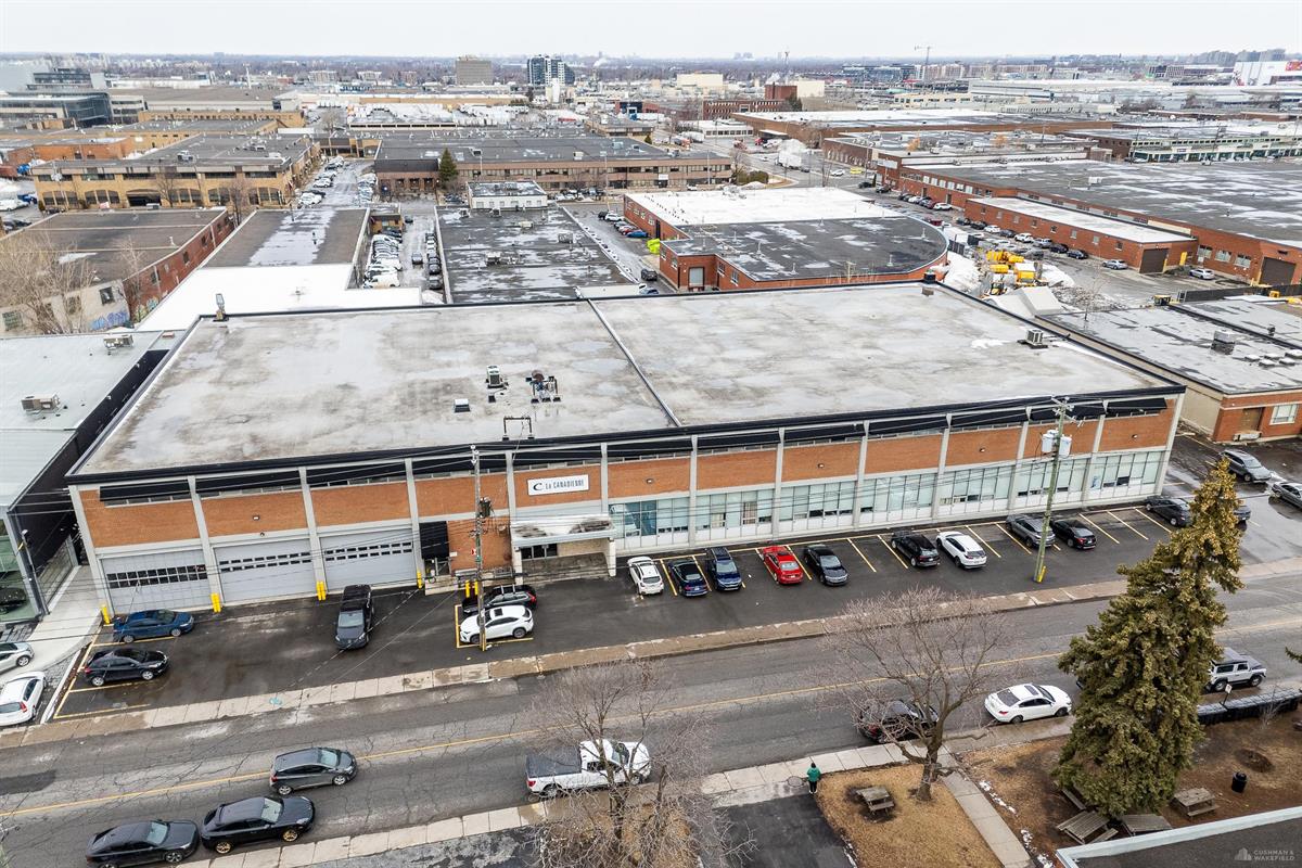 Mount-Royal - Warehouse/Distribution