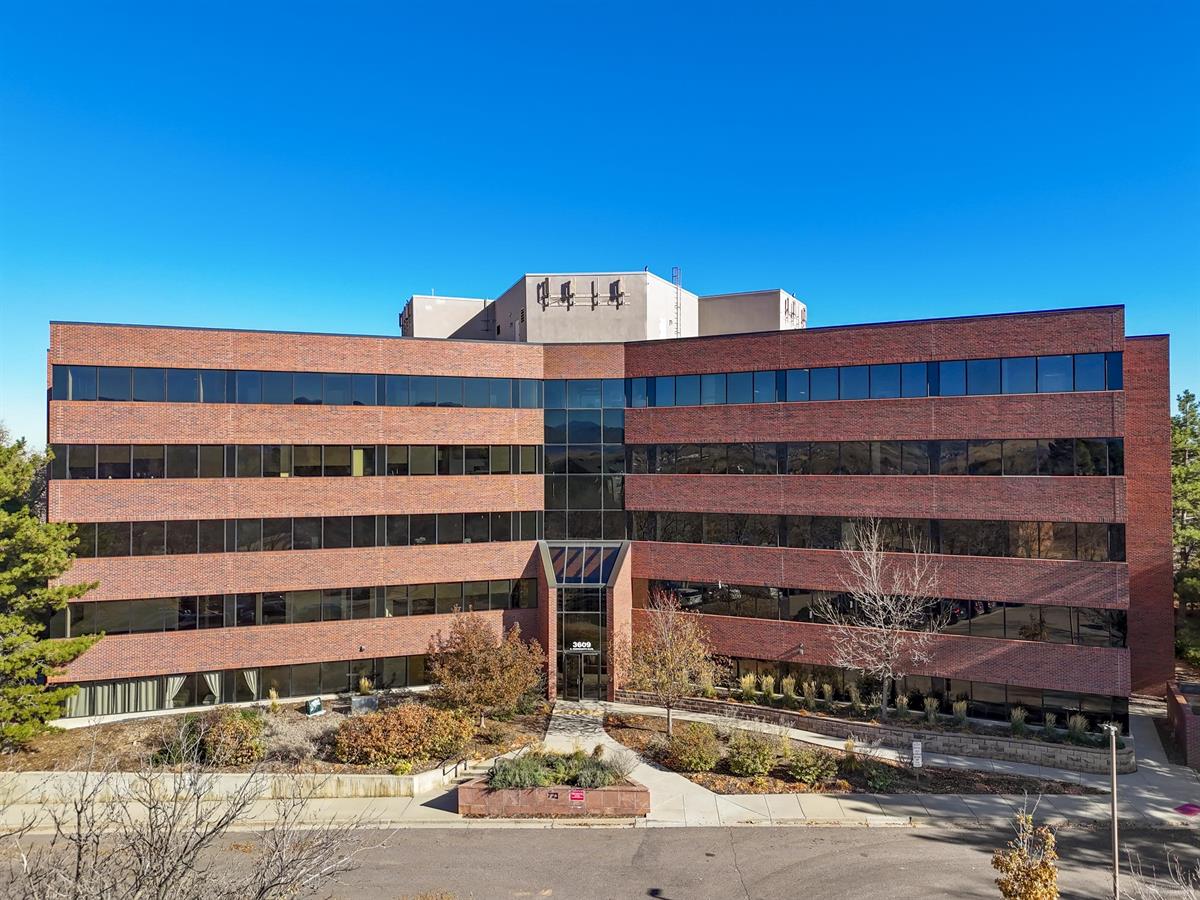 Lakewood - Office