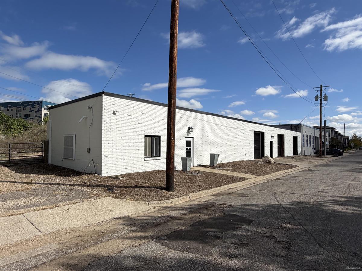 St Louis Park - Warehouse/Distribution