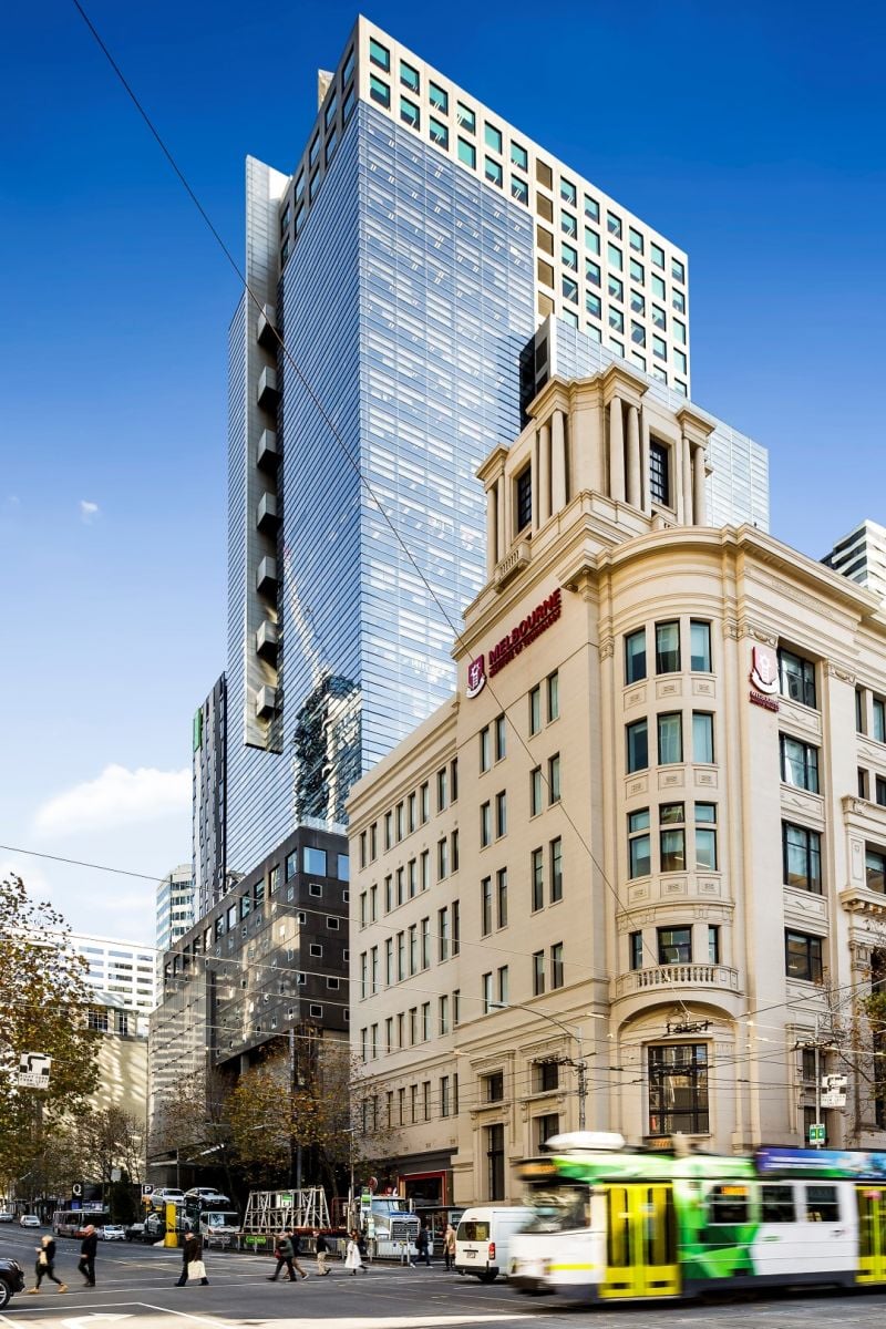 300 La Trobe Street