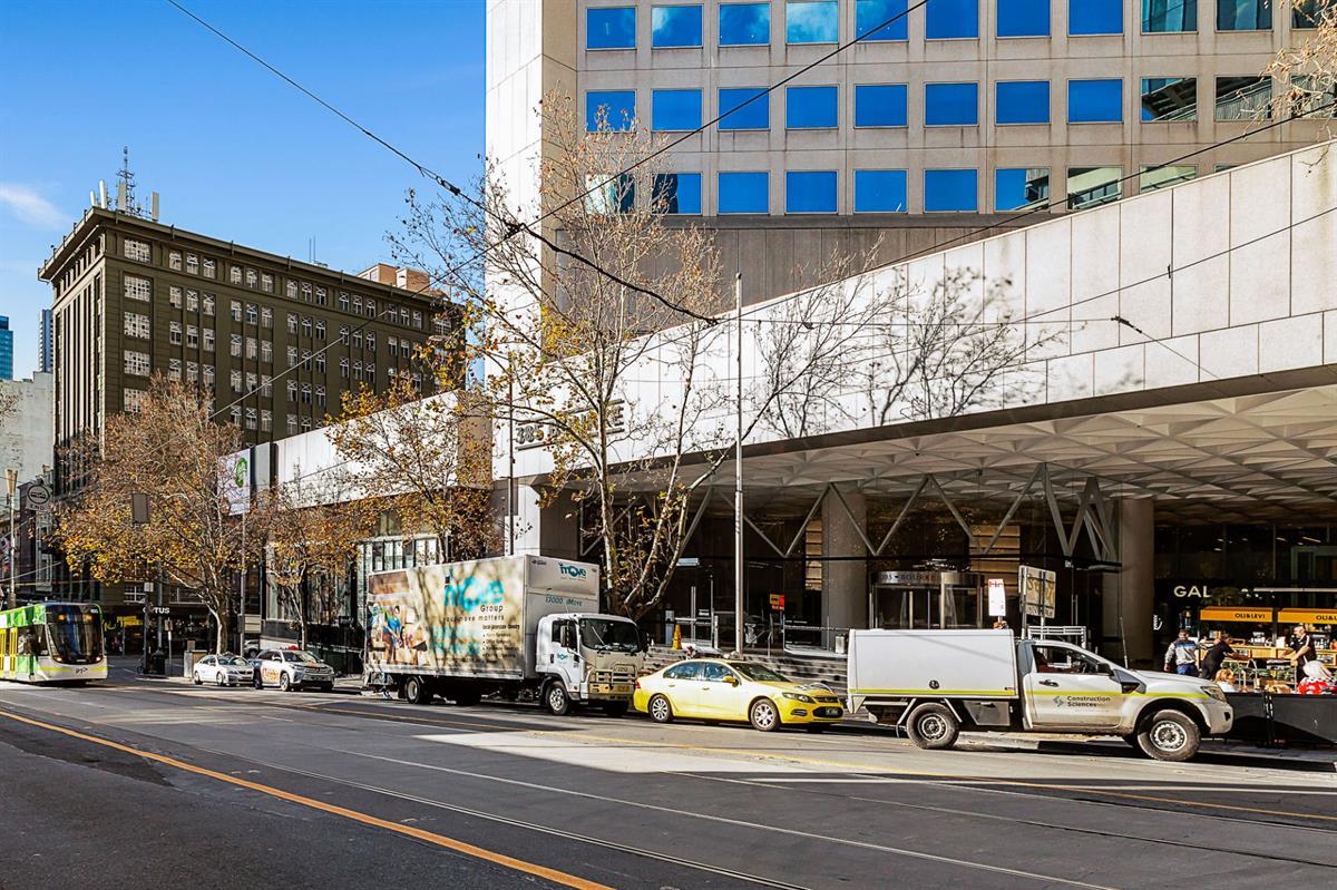 15/385 Bourke Street